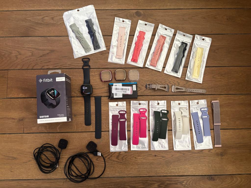Fitbit Sense en accessoires, Handtassen en Accessoires, Smartwatches, Ophalen, Gebruikt, Waterdicht, Grijs