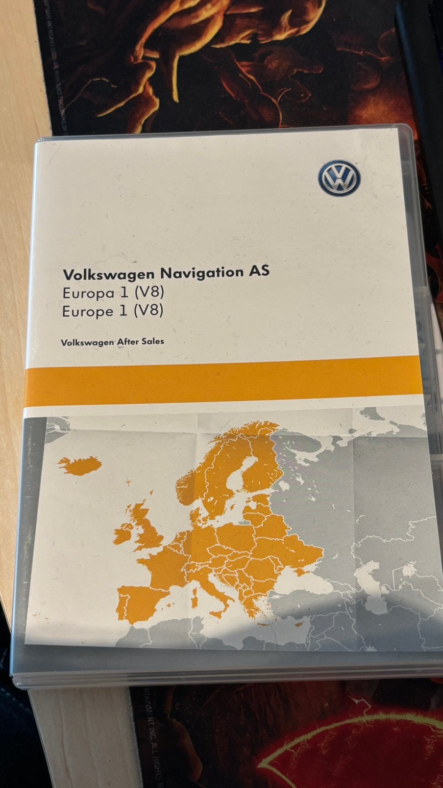 Originele VW Navi Europa (versie 8), Computers en Software, Navigatiesoftware, Ophalen, Zo goed als nieuw