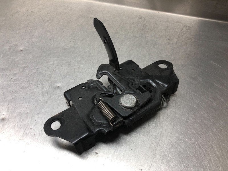 SERRURE CAPOT Mazda MX-5 (ND) (01-2015/-), Autos : Pièces & Accessoires, Carrosserie & Tôlerie, Utilisé, Mazda