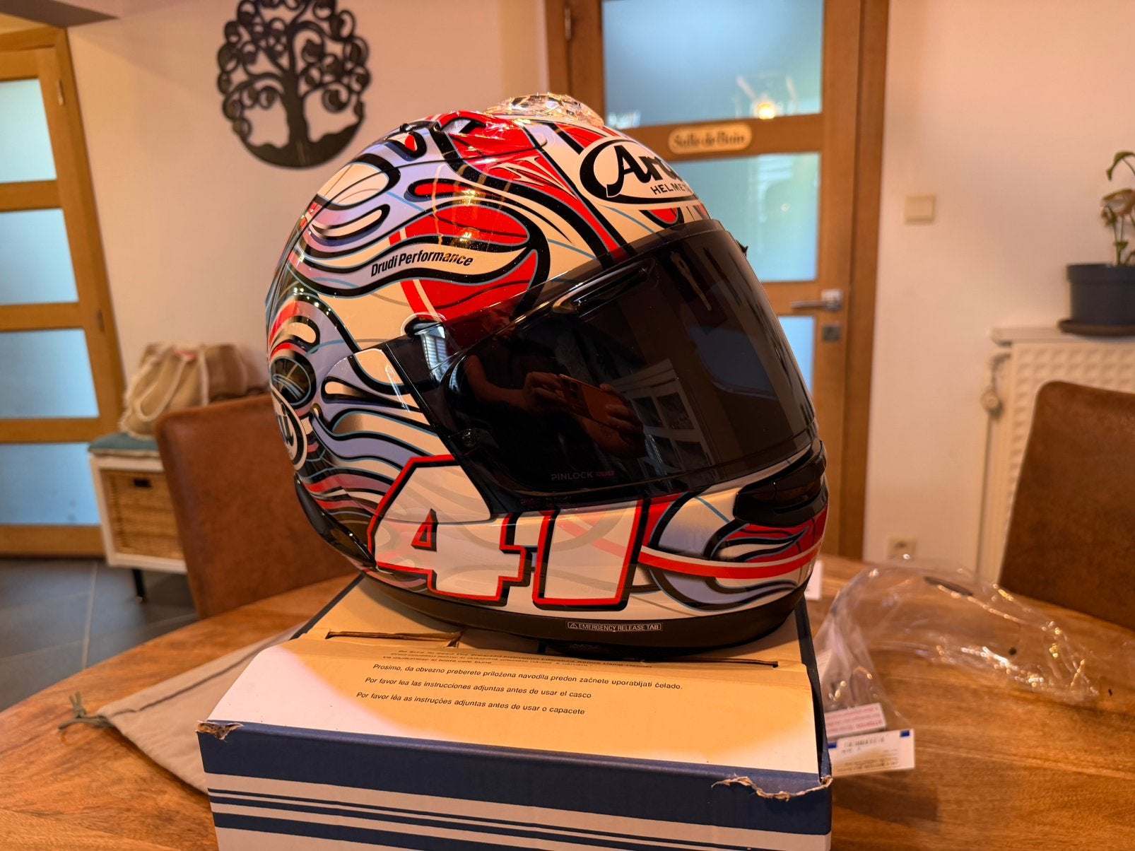 Arai rx7v evo neuf porté une balade neuf 1100€, Motoren, Ophalen, Arai