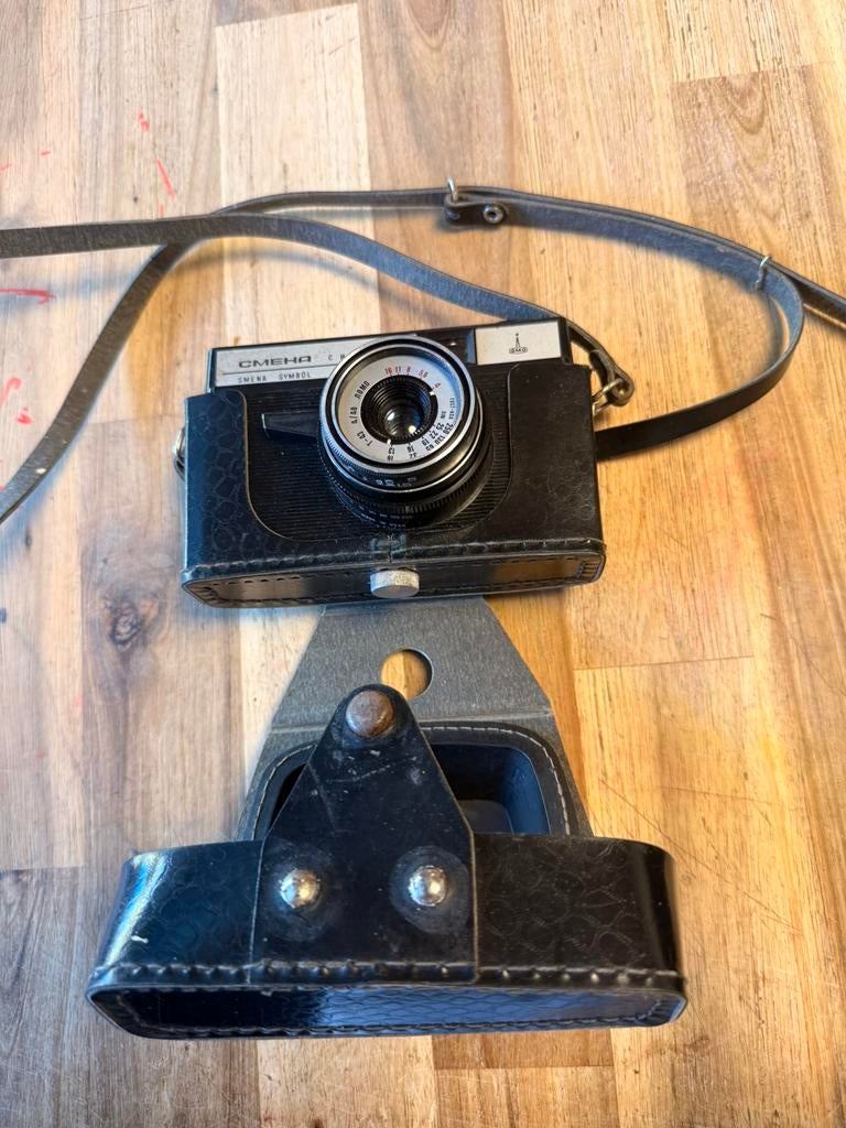Vintage Smena Symbol camera + originele case, Audio, Tv en Foto, Fotocamera's Analoog, Ophalen of Verzenden, Refurbished, Spiegelreflex