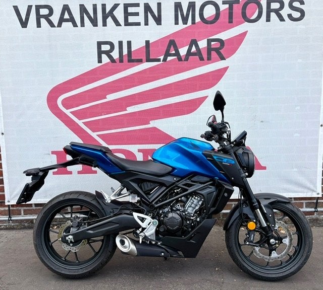 CB125R BLAUW -CBF125R/CBF125/CB125/125R, Motoren, Occasion, Bedrijf, 125 cc, Toermotor