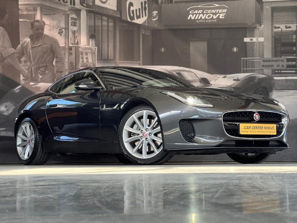 Jaguar F-Type P300 Coupé 2.0 i4 * Camera + PDC * Apple&Andro, Auto's, https://public.car-pass.be/vhr/41953169-b655-4967-b919-89b8e2ace8e6