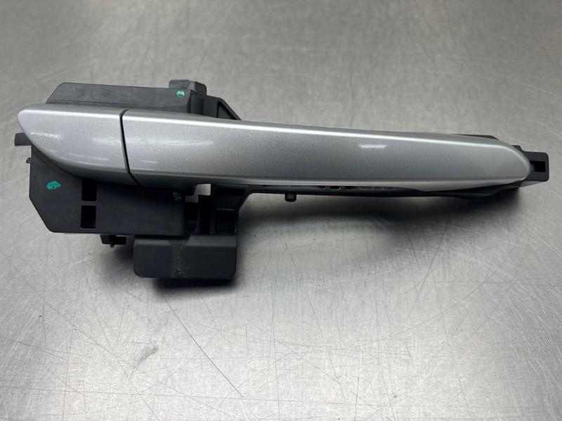 POIGNEE EXTERIEURE ARRIÈRE DROITE Hyundai Tucson (TL), Utilisé, Arrière, Hyundai