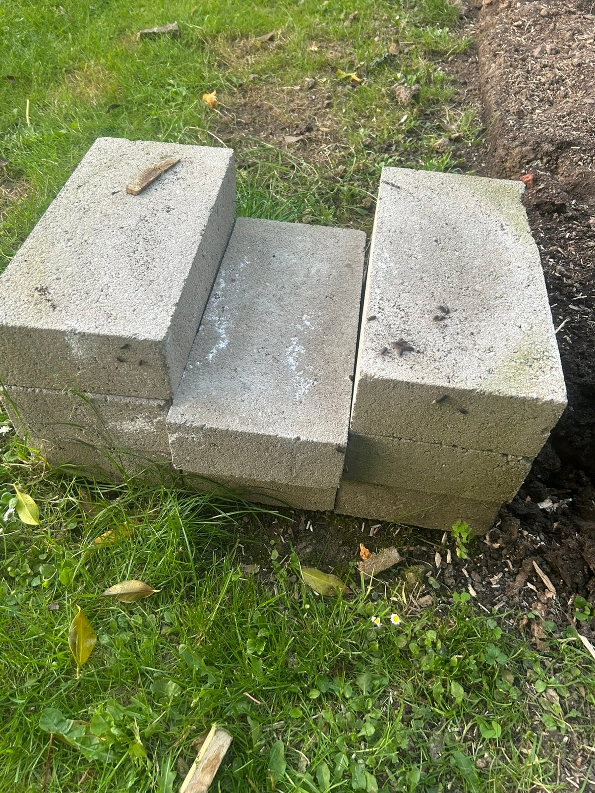 À donner sur huy, Enlèvement, Comme neuf, Béton