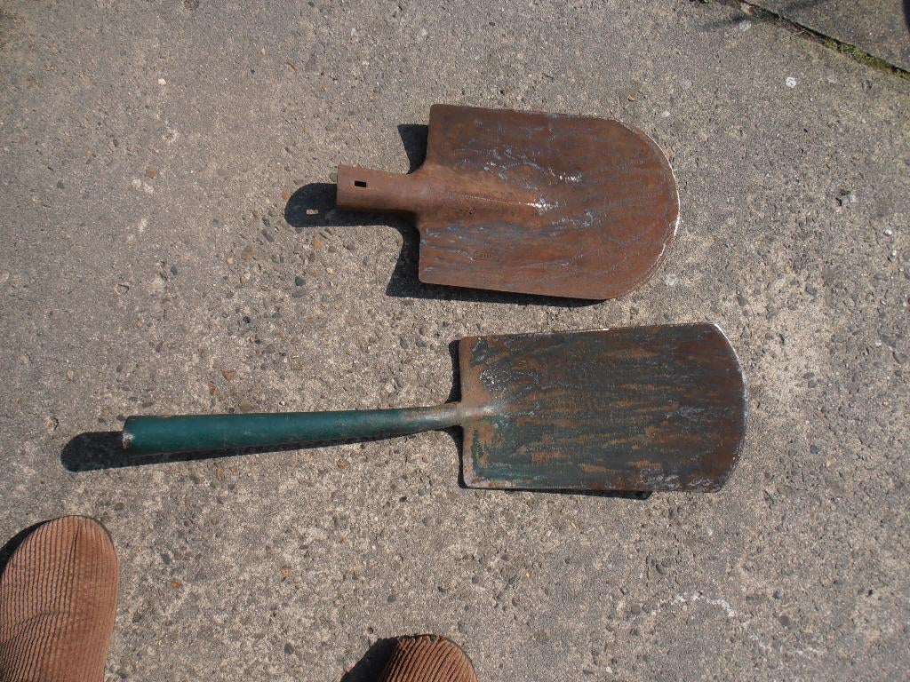 2 Schuppen., Ophalen