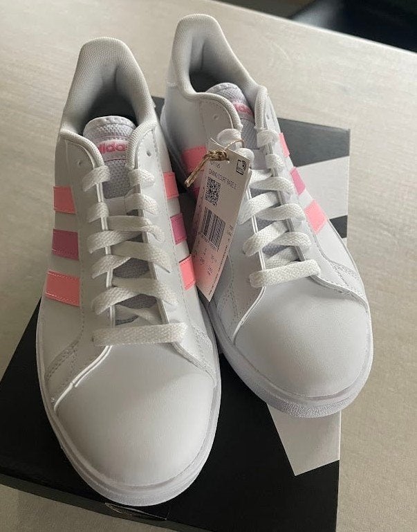 Adidas Grand Court 2.0 K Wit/Roze dames Nieuw – Maat 39 1/2, Kleding | Dames, Schoenen, Ophalen, Adidas, Wit, Nieuw