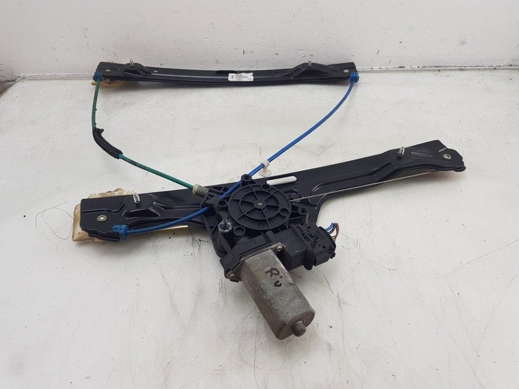 VITRE MECANISME AVANT DROIT Mini Mini (F55), Dhr. J. Ham, Administratie@autoham.nl, Nijkerkerstraat 27a 27a
3821 CD  AMERSFOORT, NL