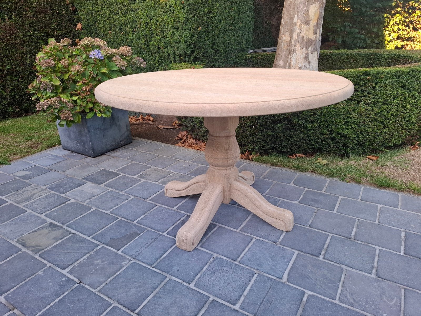 Table à manger ronde en chêne massif. 120 cm. Aérogommé., Maison & Meubles, Enlèvement ou Envoi