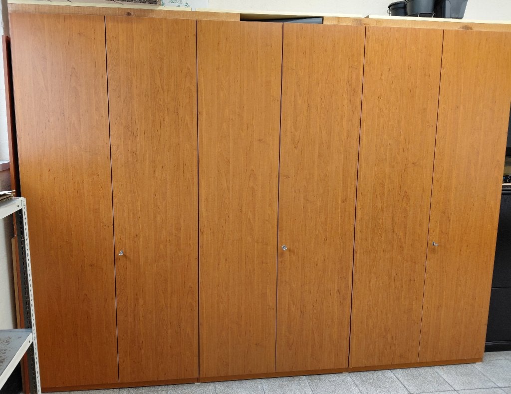 Kleerkast/bergkast, Ophalen