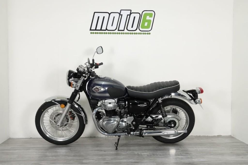 Moteur de démonstration Kawasaki W800, Motos, Motos | Kawasaki, Entreprise, Occasion, 800 cm³, 2 cylindres