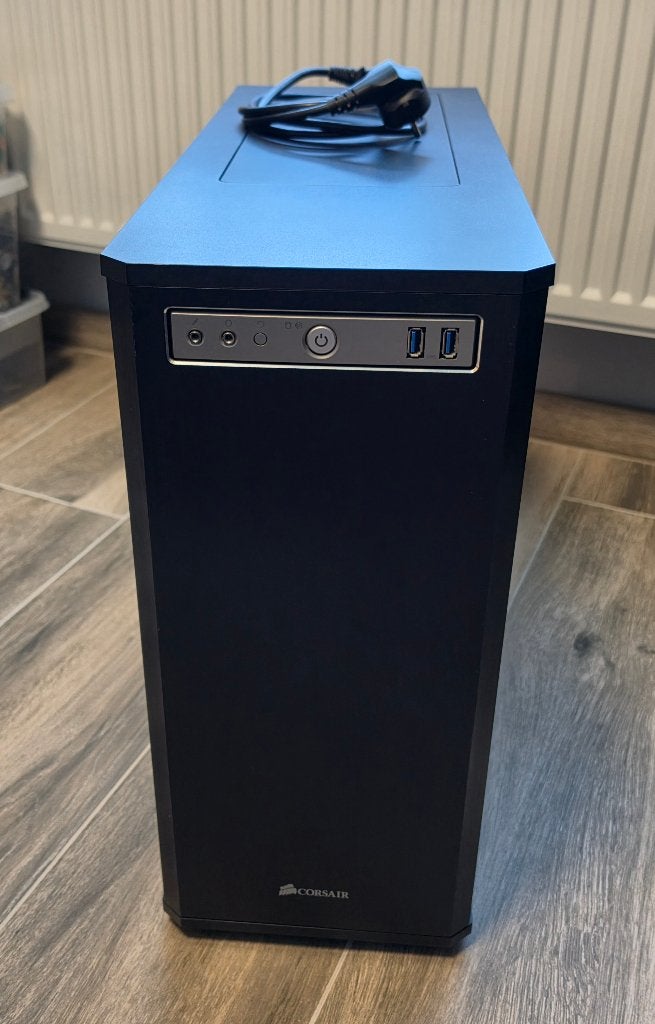 PC grand tour (seul) Windows10, Informatique & Logiciels, Ordinateurs de bureau, Comme neuf, SSD, Enlèvement