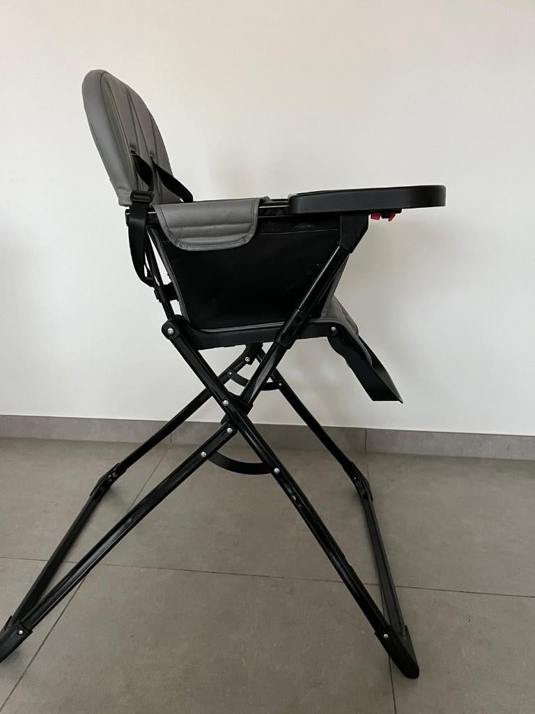 chaise haute, Enlèvement, Comme neuf, Chaise pliante, Ceinture(s)