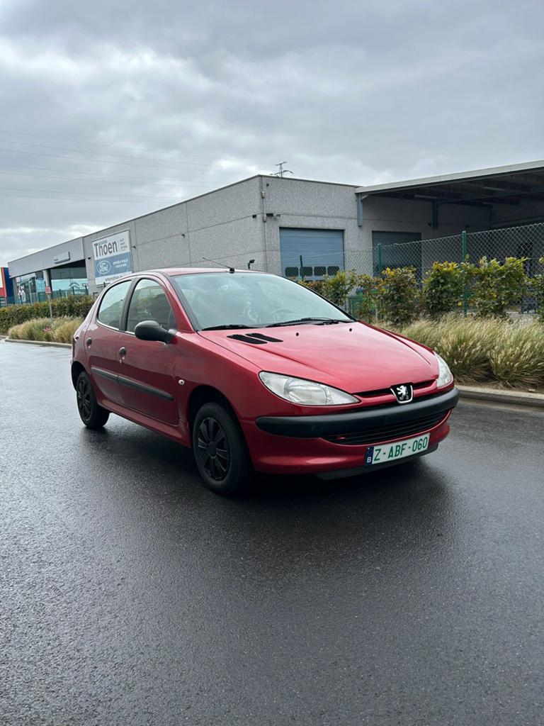 Peugeot 206 1.1 44kw benzine bj 2000 km89600 1j garantie, Auto's, Peugeot, Emergency brake assist, Bedrijf, Handgeschakeld, 5 deurs