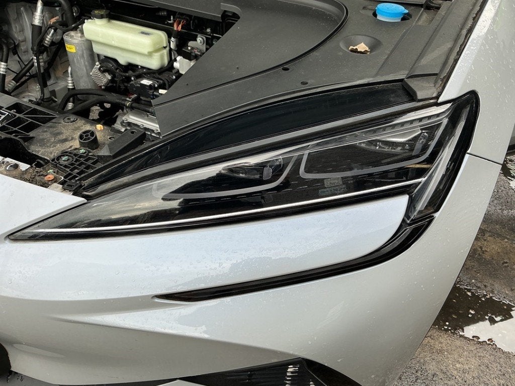 PHARE / OPTIQUE AVANT GAUCHE BYD Sealion 7 (01-2024/-), Utilisé, Autres marques automobiles