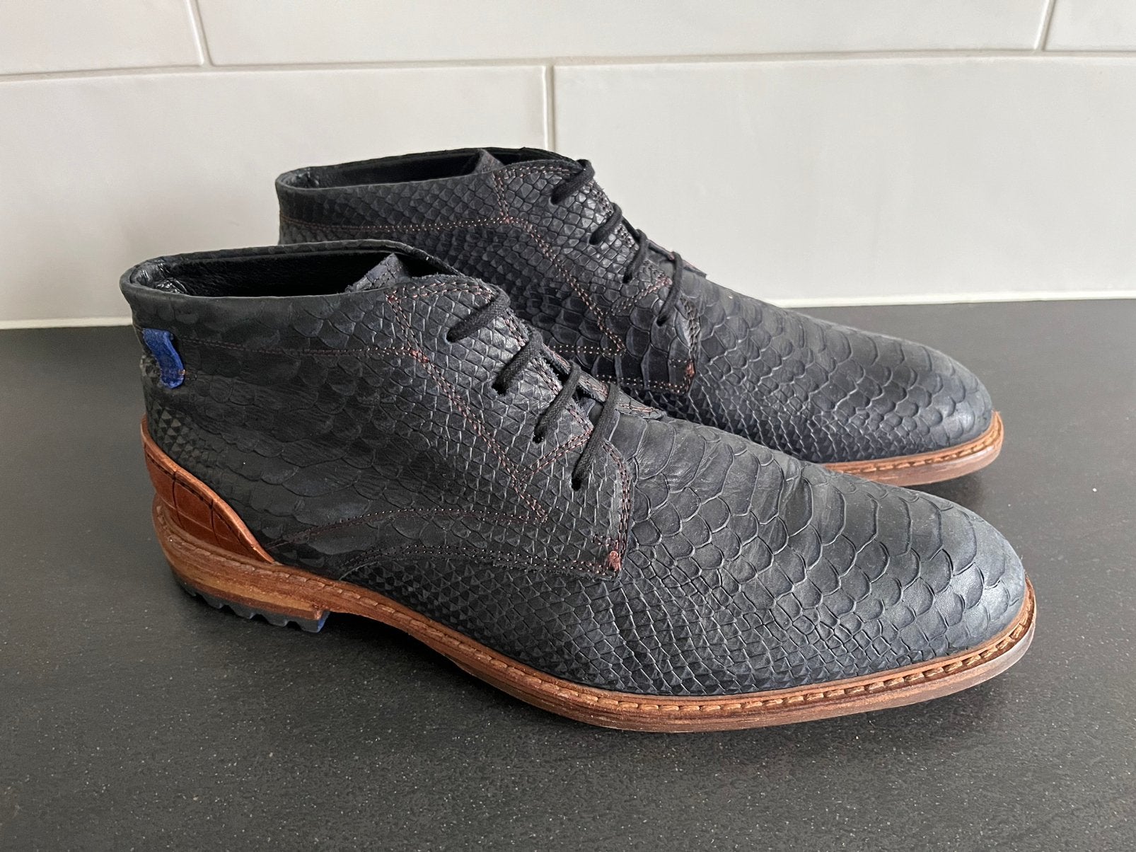 Floris van Bommel herenschoenen maat 9.5 / 43.5 H, Vêtements | Hommes, Bottes, Enlèvement ou Envoi, Comme neuf, Bleu