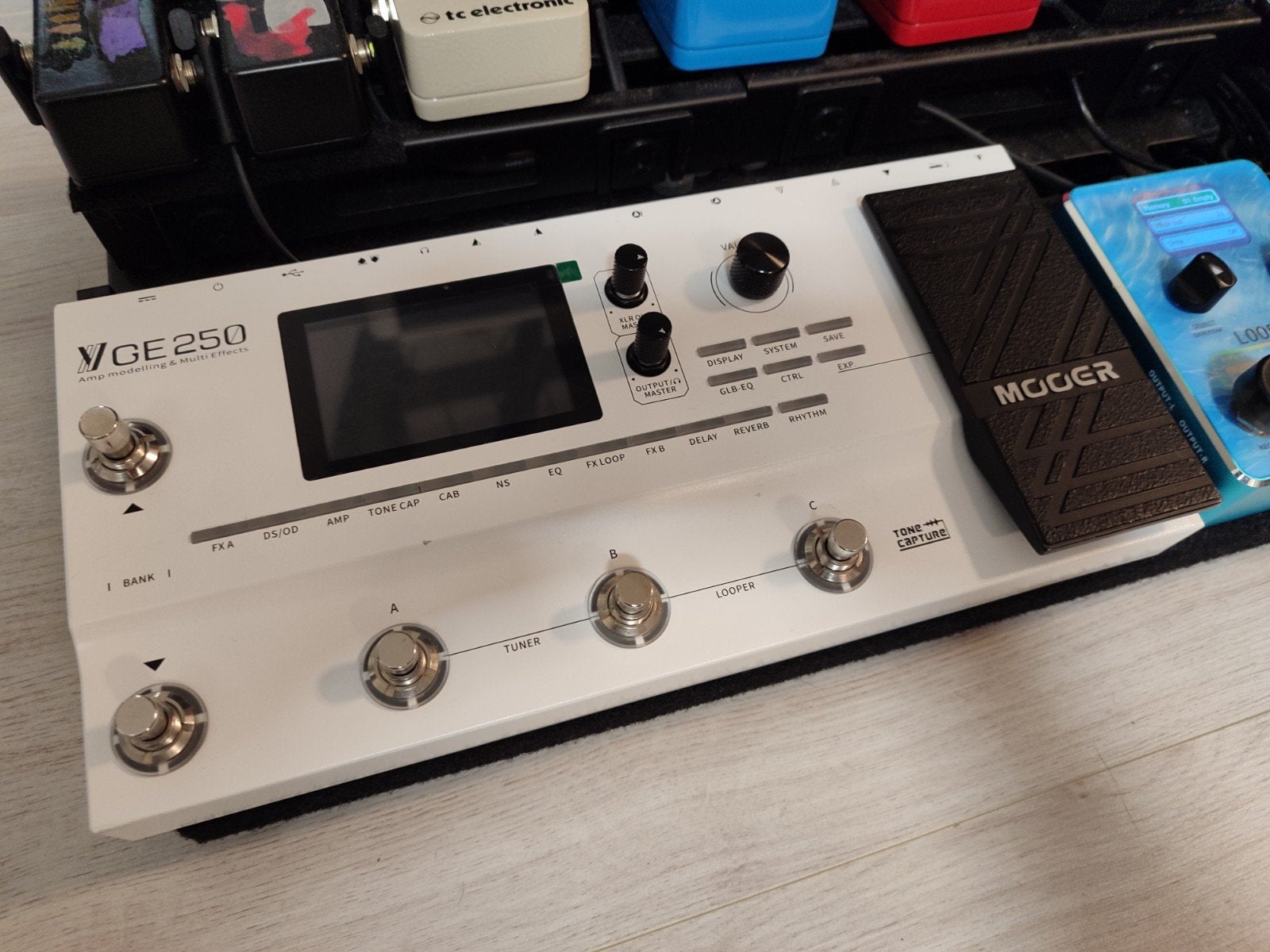 Mooer GE 250, Muziek en Instrumenten, Ophalen, Zo goed als nieuw, Delay of Echo