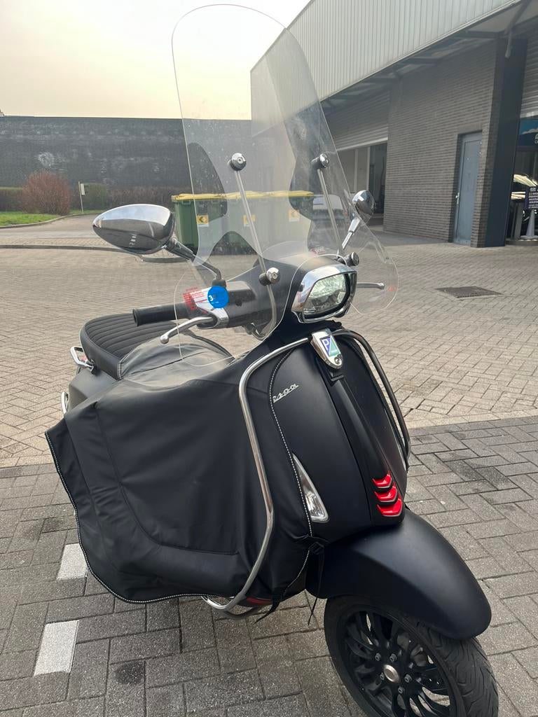 Vespa Sprint 2024 A-klasse, Ophalen, Zo goed als nieuw, Vespa
