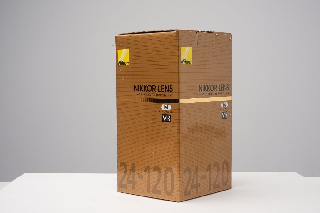 NIEUWE Nikon AF-S 24-120mm F4 ED nieuw in doos van 2 okt '26, Audio, Tv en Foto, Ophalen of Verzenden, Zonnekap, Nieuw, Nikon