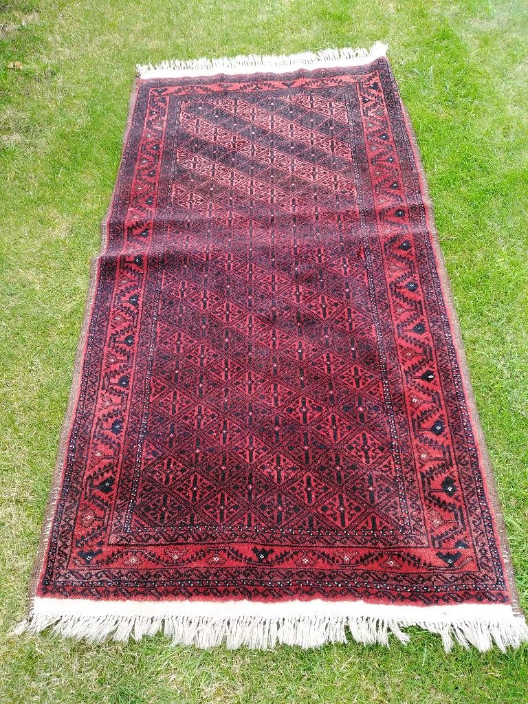 Iraans tapijt, Huis en Inrichting, Stoffering | Tapijten en Vloerkleden, Gebruikt, Grijs, Motifs géométriques anciens, 150 tot 200 cm