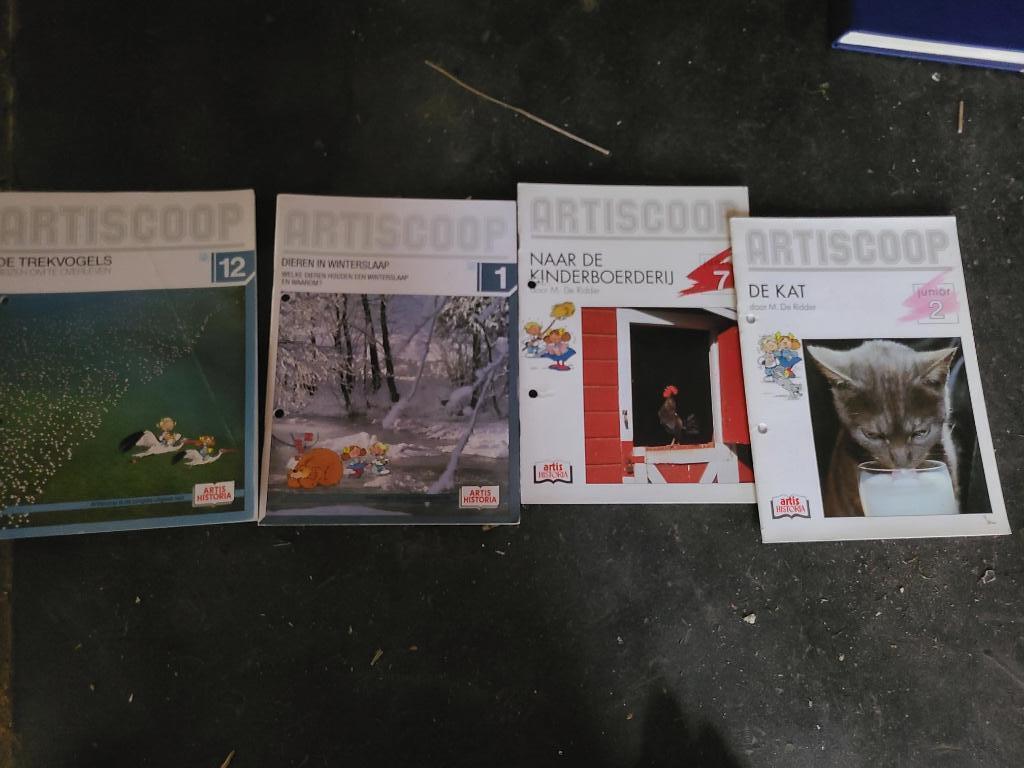 artiscoop 4x, Enlèvement ou Envoi, Comme neuf