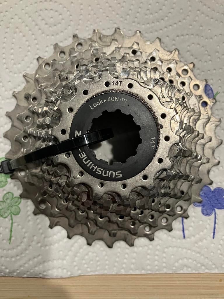 Cassette et chaîne pour vélo de course, Enlèvement, Comme neuf, Racefiets, Dérailleur ou Chaîne