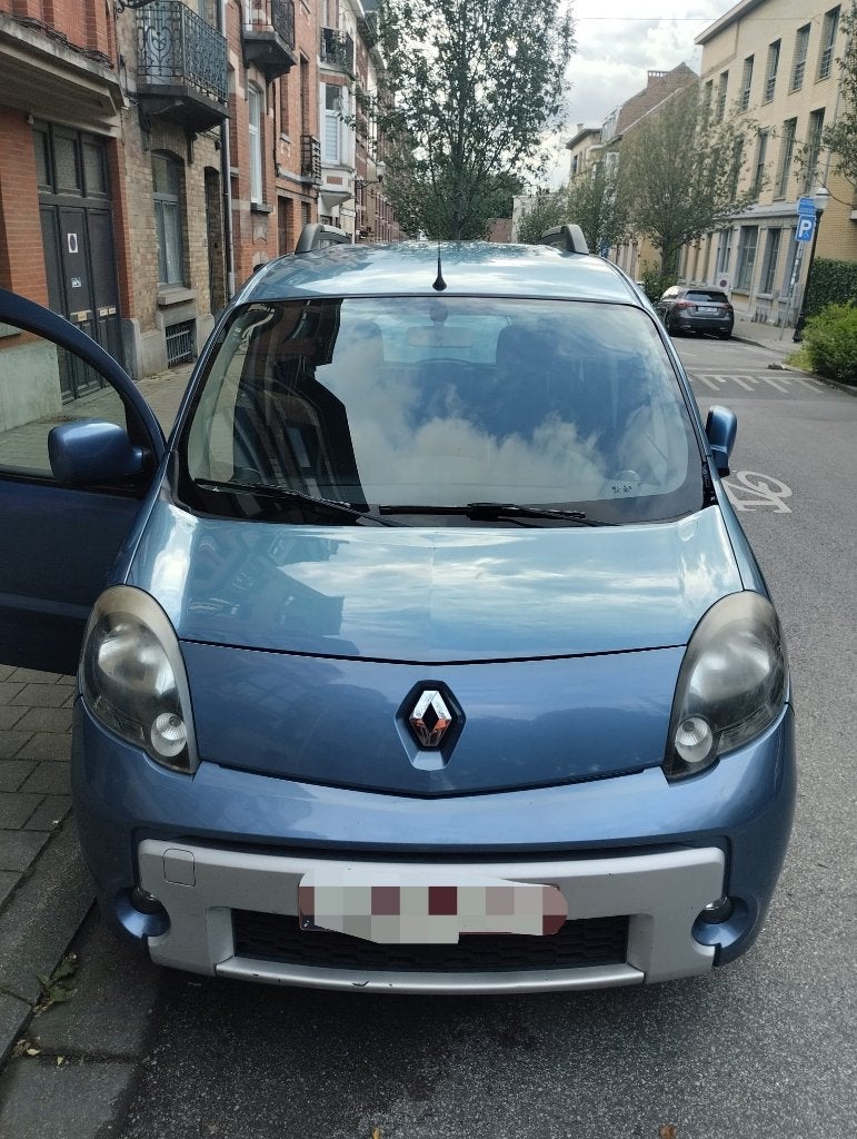 Te koop Renault Kangoo 2011 Euro 5 Diesel, Voorwielaandrijving, Euro 5, Zwart, 4 cilinders