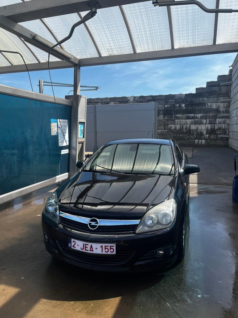 Opel Astra GTC, Auto's, Zwart, Zwart, Sound system, Particulier