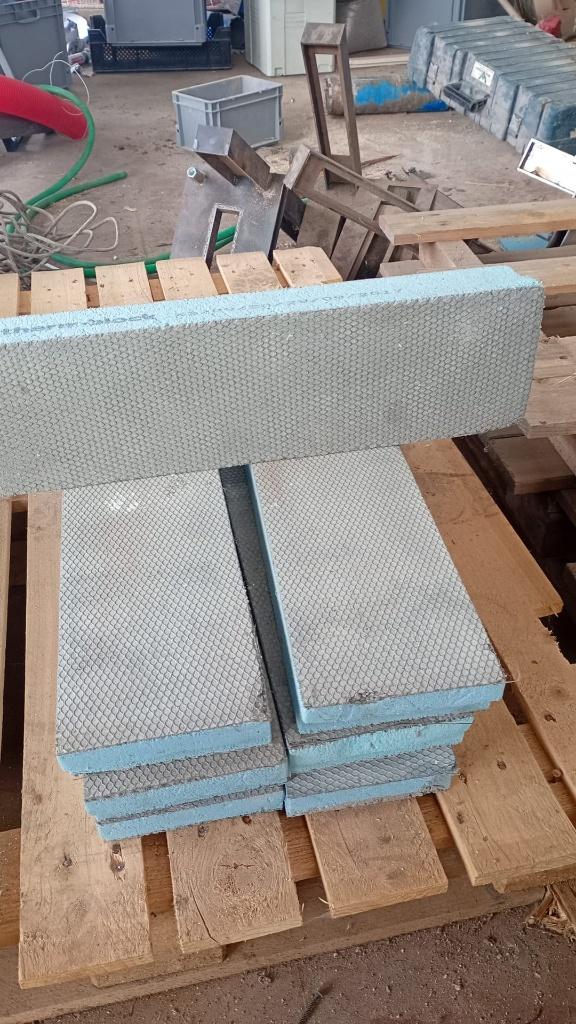 Thermoblock Marmox 61,5x14x5,3 (8 stuks), Doe-het-zelf en Bouw, Isolatie en Afdichting, Ophalen, 4 tot 8 cm, Nieuw, Hardschuim (Pir)