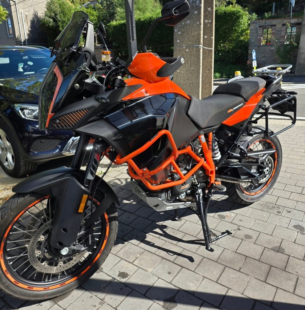 Ktm superadventure 1290, 2021 slechts 4800km, Motoren, 2 cilinders, Nieuw, Particulier, Meer dan 35 kW