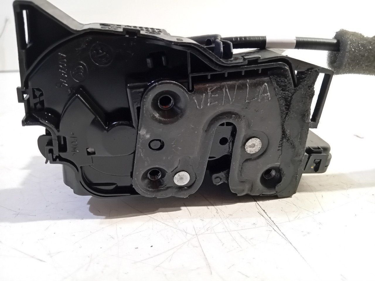 Slot mechaniek portier elektrisch centrale vergrendeling lin, Onderdelen@venauto.nl, Van der Ven Autorecycling B.V., Ettenseweg 76, 4706 PB Roosendaal, The Netherlands