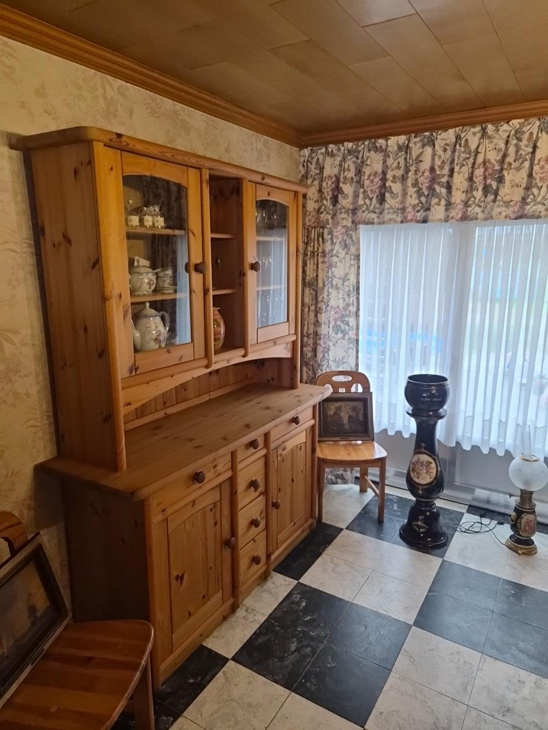 Grote grenen buffetkast met vitrine – 160 cm – schadevrij, Enlèvement