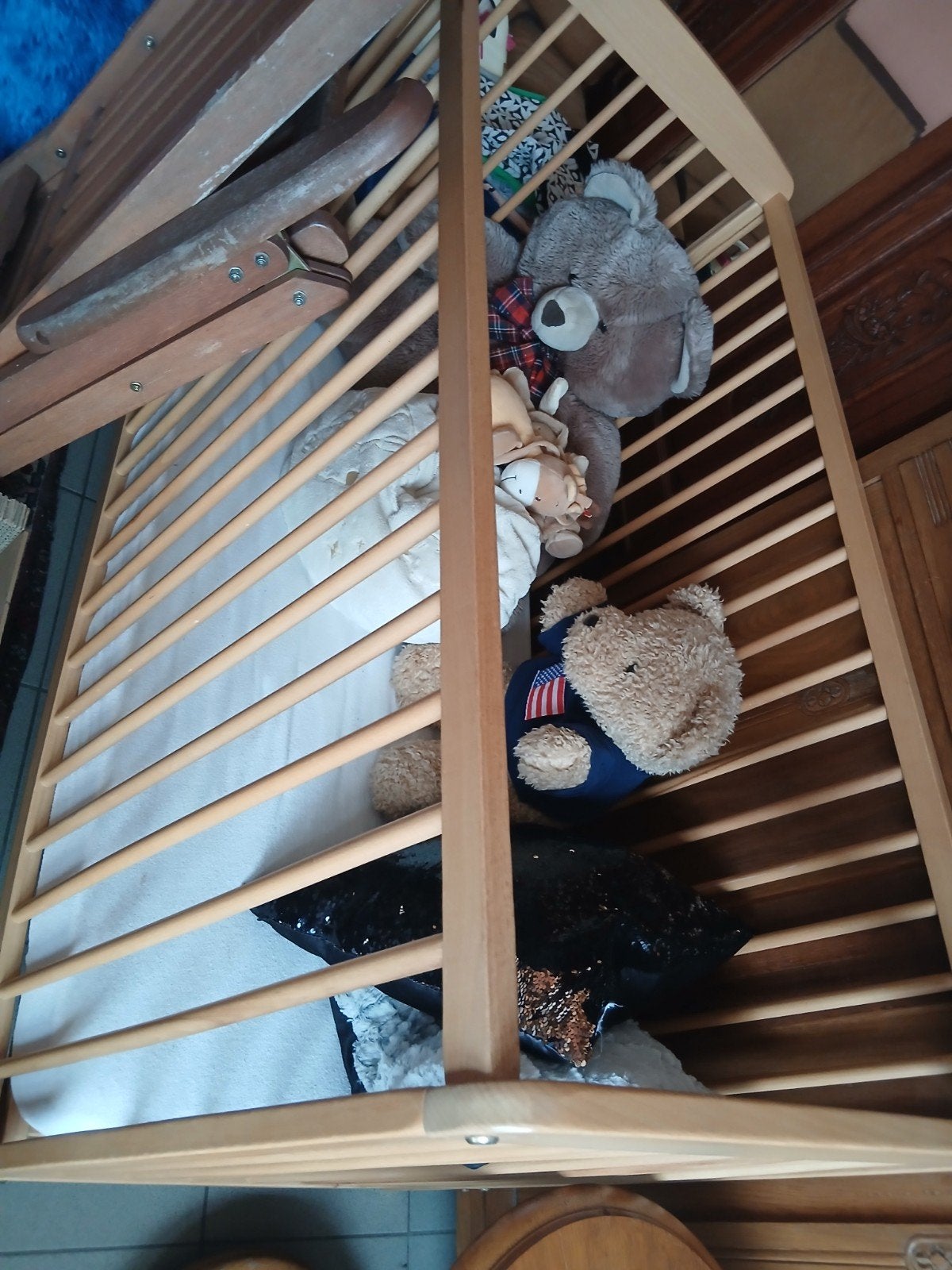 Kinderbed zonder beren en kussens wel met matras, Kinderen en Baby's, Ophalen, Matras