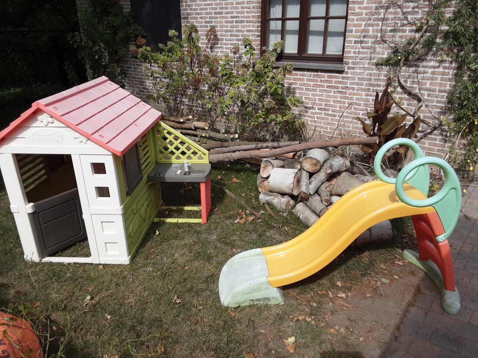 speelhuisje, Kinderen en Baby's, Speelgoed | Buiten | Speeltoestellen, Ophalen, Glijbaan
