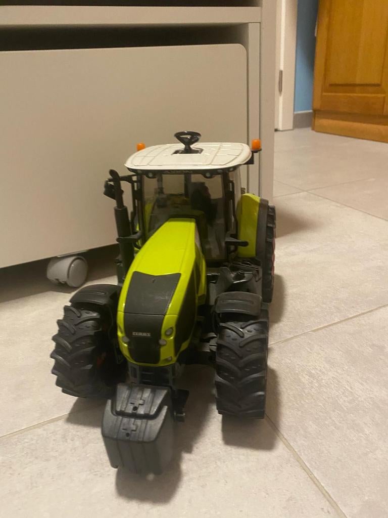 Claas 950 bruder, Ophalen