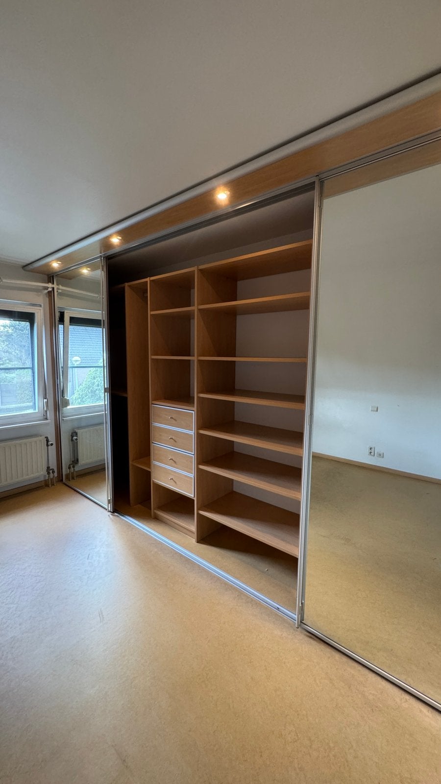 Gratis op te halen: Kleerkast op maat, Huis en Inrichting, Ophalen, Met lade(s), 200 cm of meer, Zo goed als nieuw