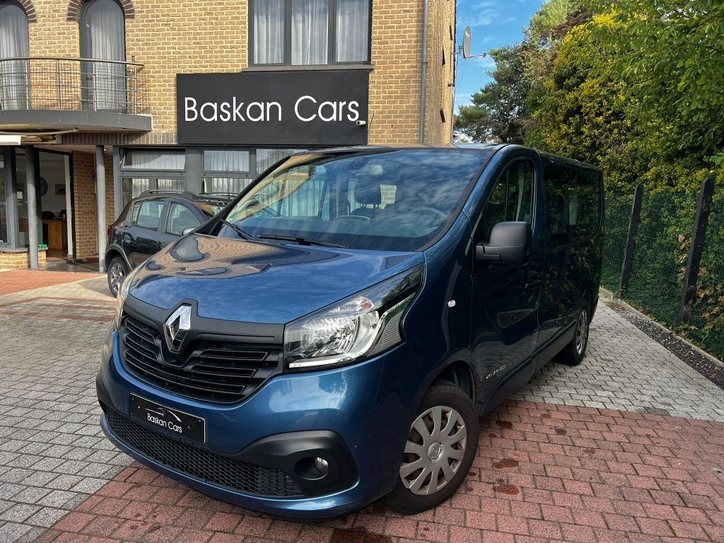 RENAULT TRAFIC/M2016/DUBBEL CABINE/TOP STAAT/NAVI/AIRCO, https://public.car-pass.be/vhr/a0adf729-8ab7-4bfc-8644-ee4a99bdf657, 5 deurs