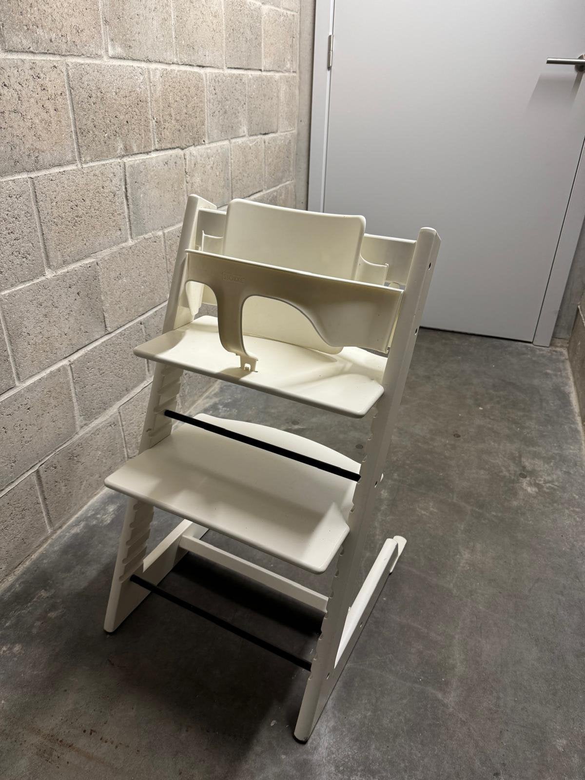 Tripp trapp stokke wit, Enlèvement, Comme neuf