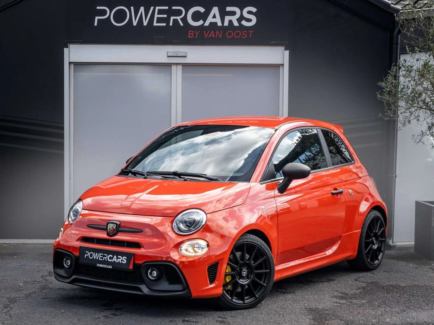 Abarth 695 Competizione | Beats | Monza Sportuitlaat |, 1140 kg, 4 zetels, Euro 6, Handgeschakeld