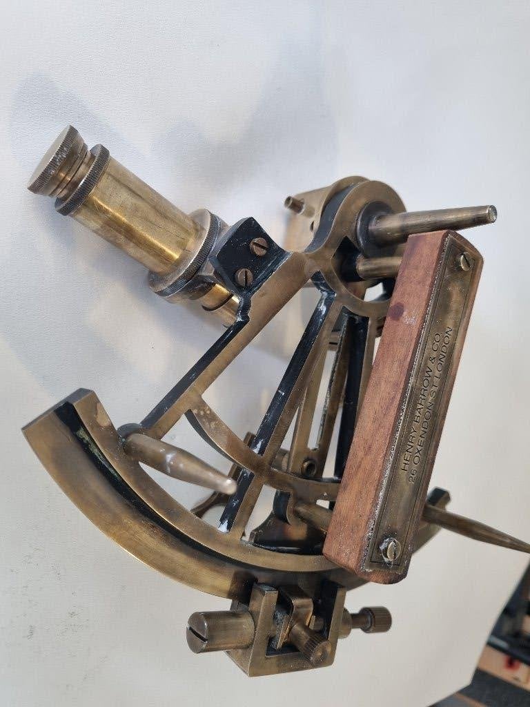 Sextant, Antiquités & Art, Enlèvement ou Envoi