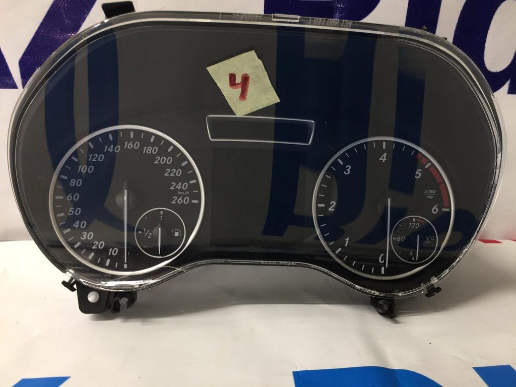 Mercedes Benz A Klasse W176 instrumentpaneel Dashboard telle, Auto-onderdelen, Gebruikt, -, Renault, -