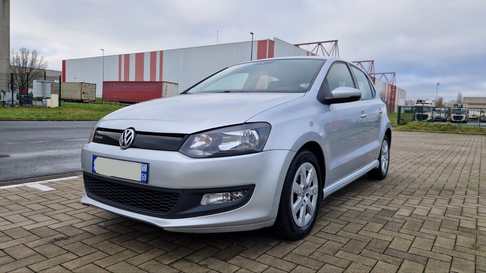 VOLKSWAGEN POLO 1.2 TDI BLUEMOTION 75CV DIESEL, Auto's, Volkswagen, Particulier, Polo, ABS, Adaptieve lichten, Airbags, Airconditioning
