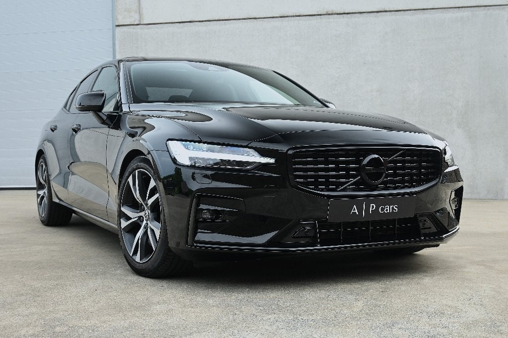 Volvo S60 2.0 T5 R-Design Geartronic | H&K | pano, Autos, Volvo, Achat, Entreprise, Garantie prolongée, Carnet d'entretien
