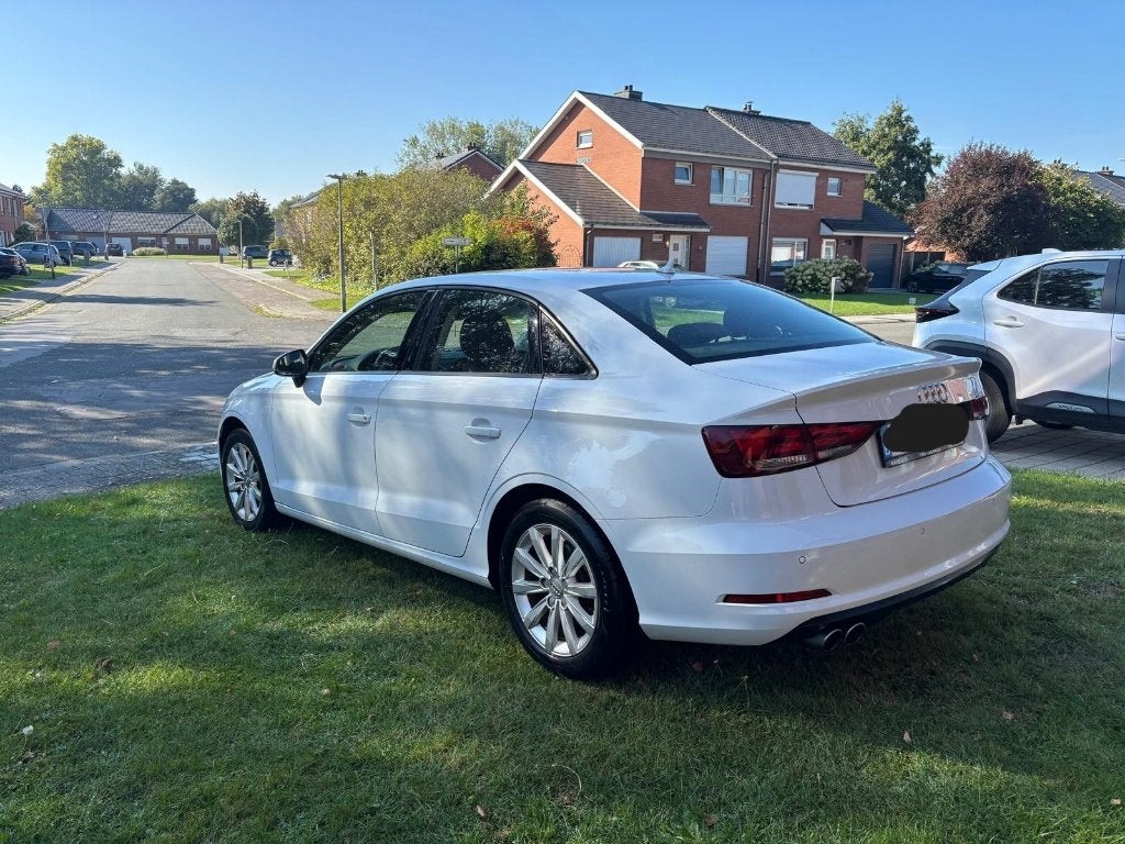 Audi A3 Limousine 1.4 TFSI, Auto's, Voorwielaandrijving, 4 deurs, Wit, Leder