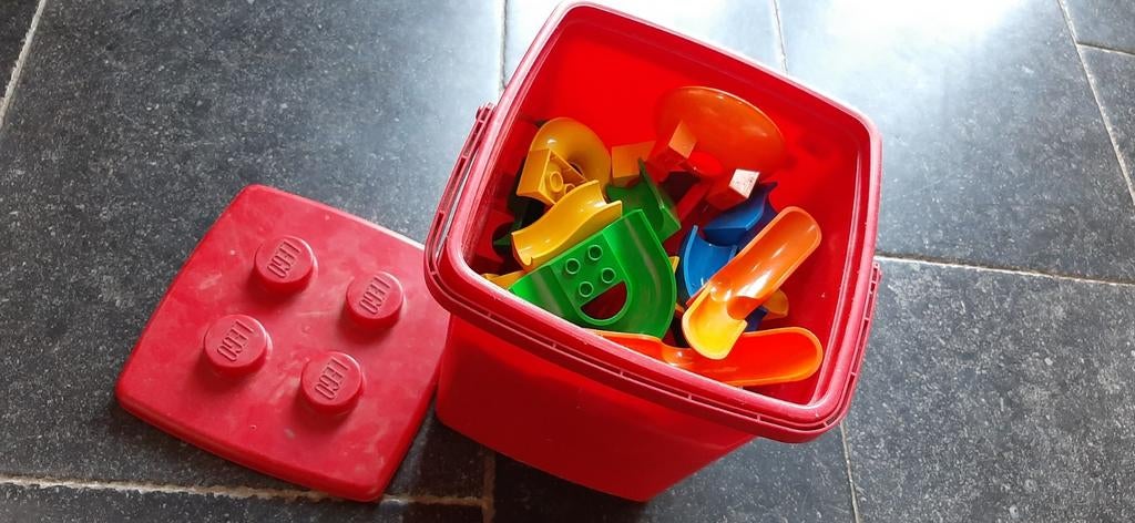 Duplo knikkerbaan, Ophalen