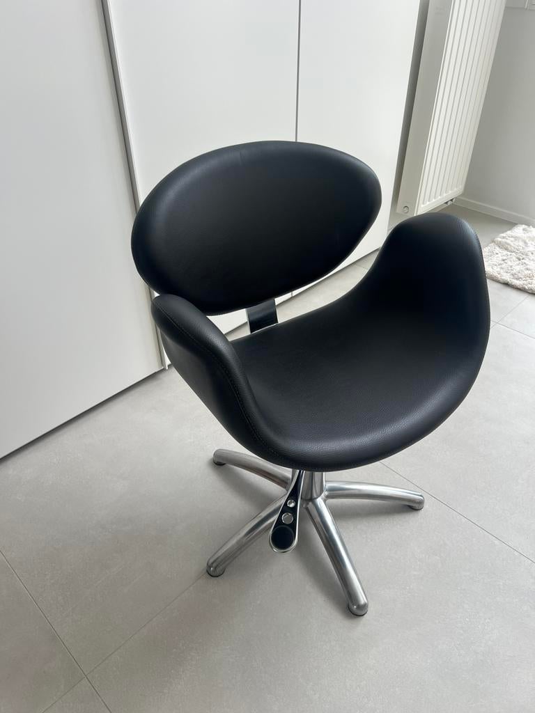 Kapperstoelen, Huis en Inrichting, Stoelen, Ophalen, Strak , modern, Zwart, Leer