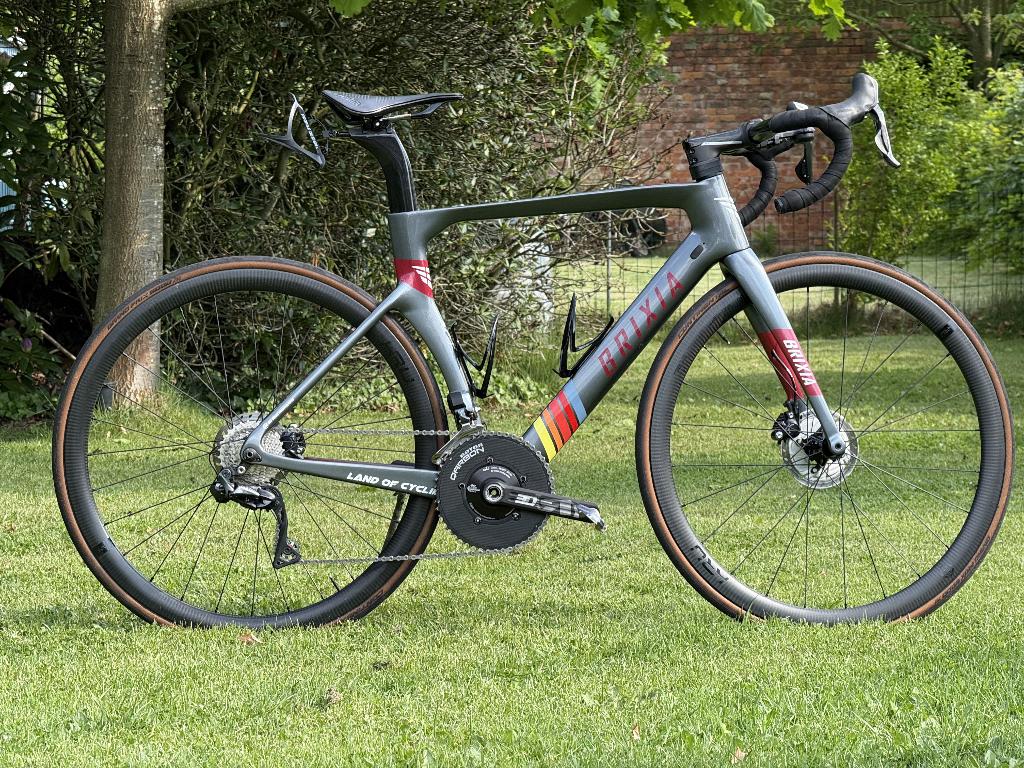 Brixia Alata Aero bike maat 52, Vélos & Vélomoteurs, Vélos | Vélos de course, Comme neuf, Autres marques, Plus de 20 vitesses