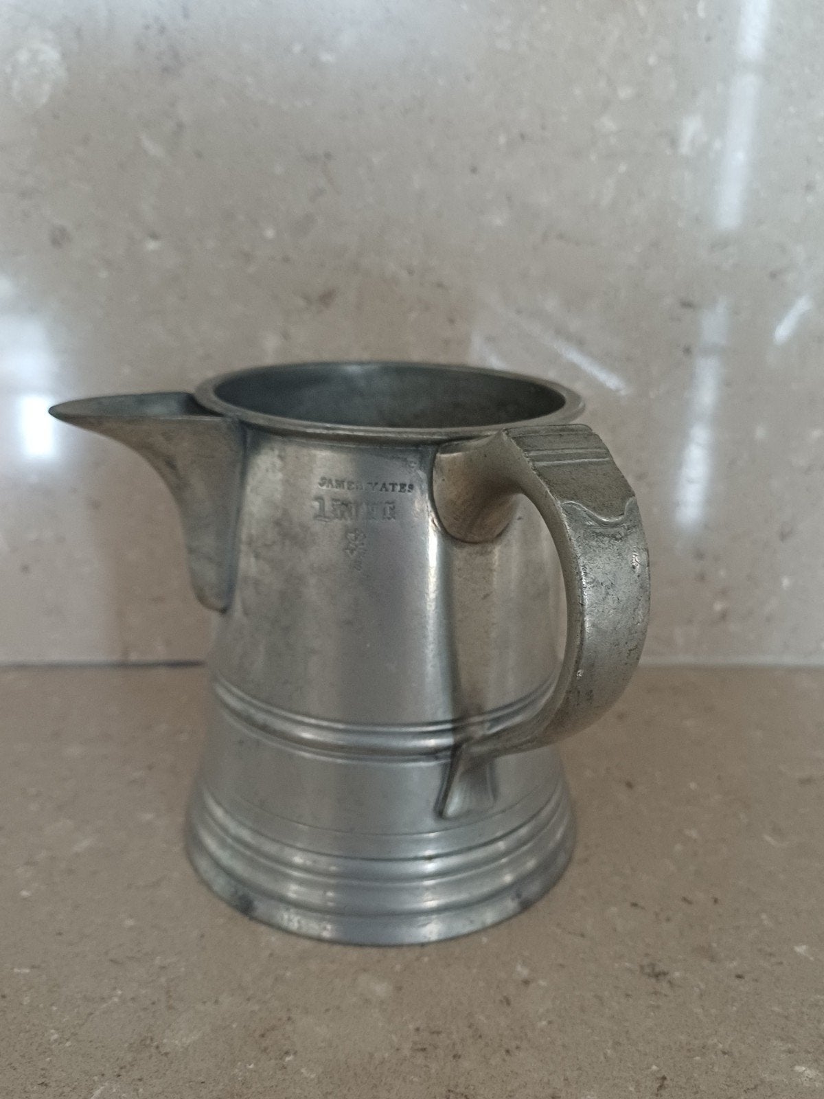 Engelse pint maat Engelse Tin, Verzenden