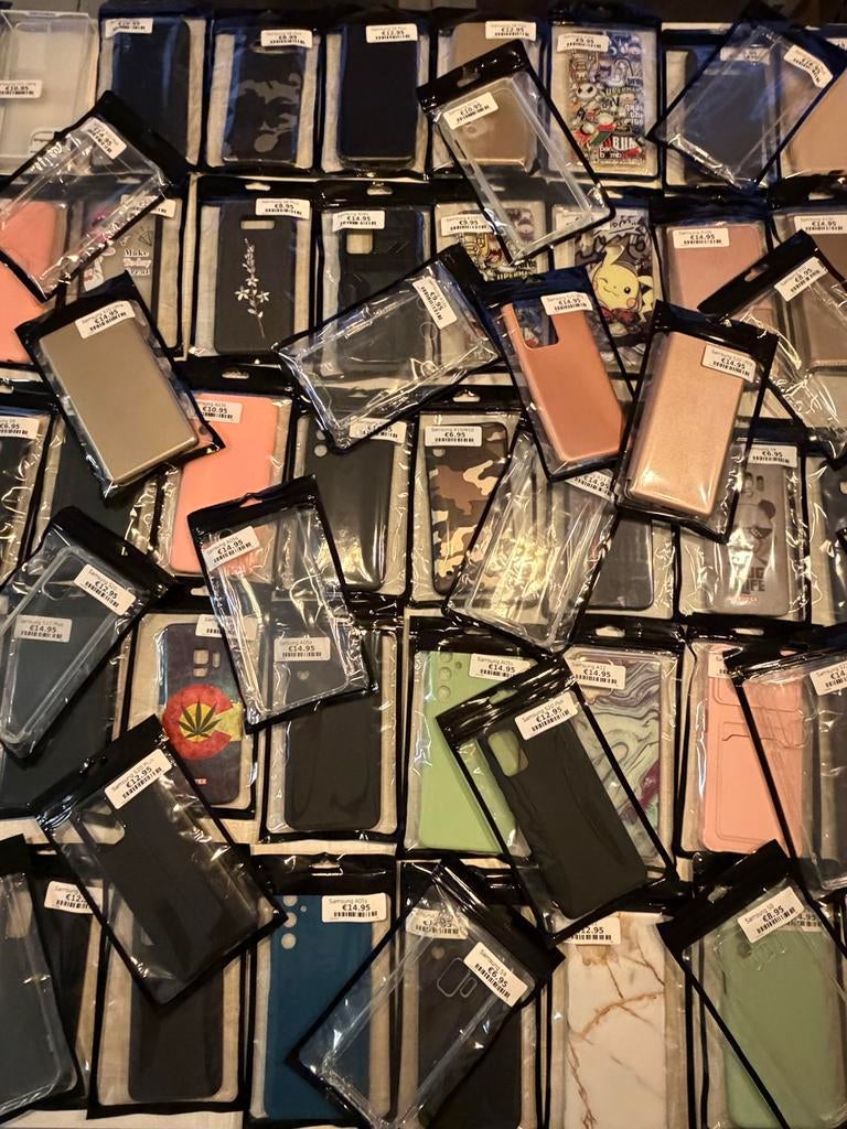 Lot van 150 nieuwe Samsung hoesjes & boekjes !, Enlèvement ou Envoi, Neuf, Housse ou Sac