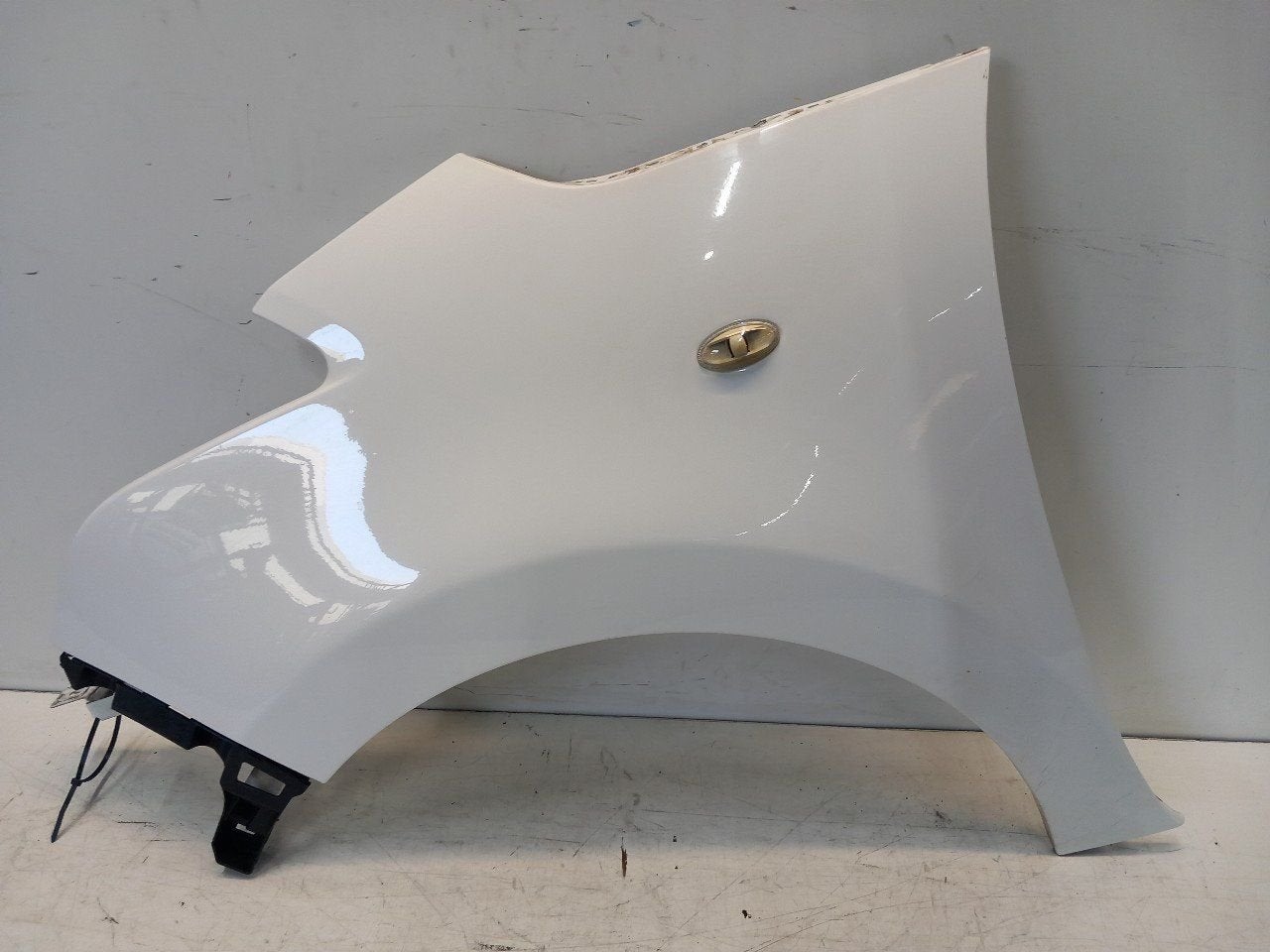 Spatbord links voor Citroën C3, Onderdelen@venauto.nl, Van der Ven Autorecycling B.V., Gebruikt, Ettenseweg 76, 4706 PB Roosendaal, The Netherlands